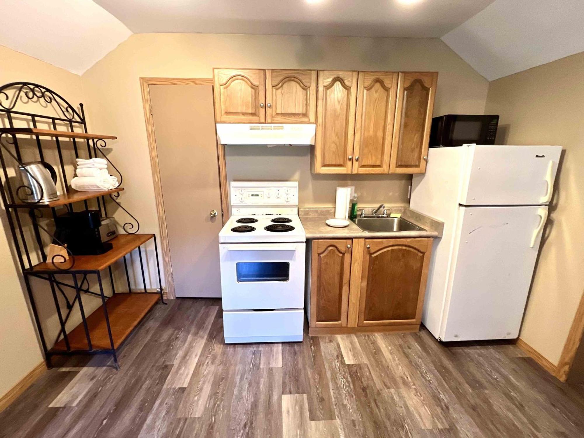 High Falls Bay Cottages, Camping & Waterpark Bracebridge Luaran gambar