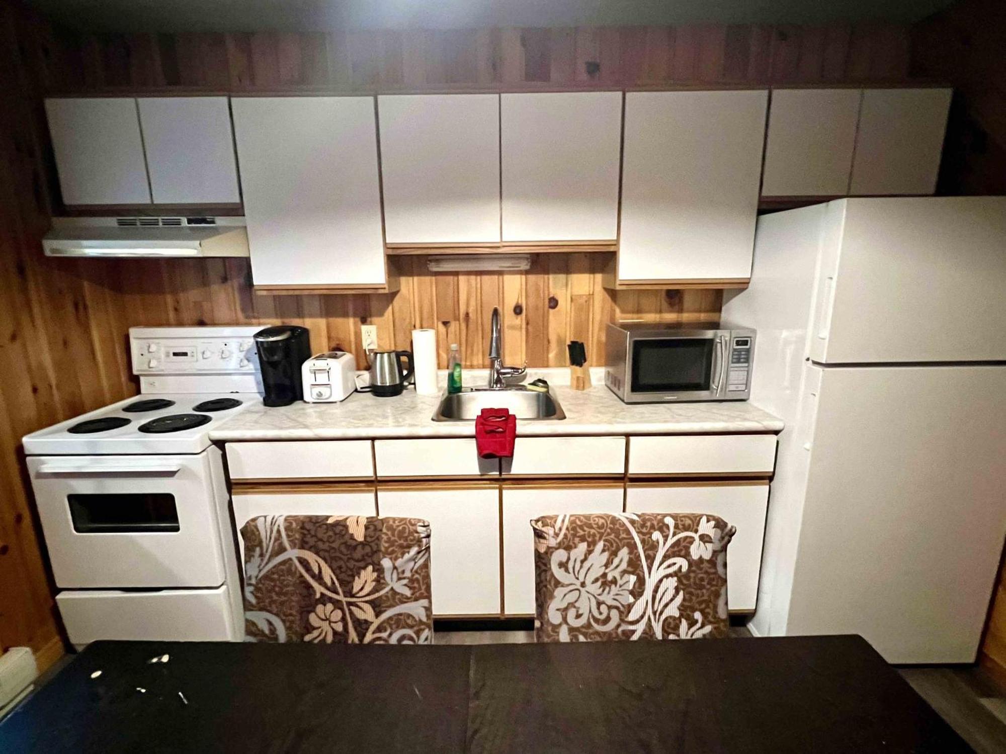 High Falls Bay Cottages, Camping & Waterpark Bracebridge Luaran gambar